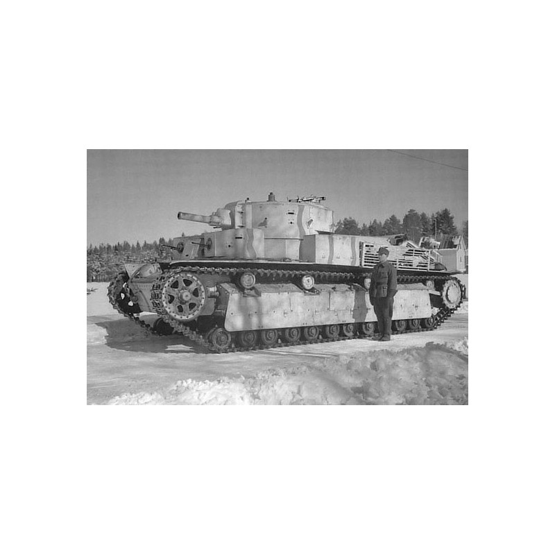 Maquette de Char en plastique Soviet T-28 Medium Tank 1/35