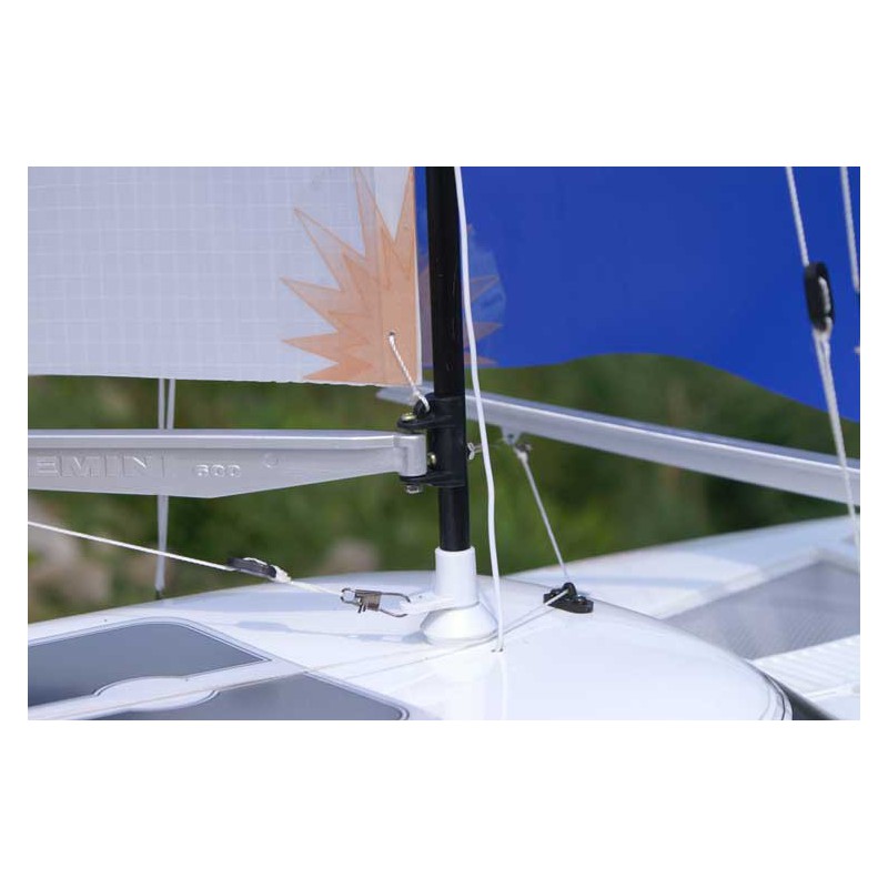 Voilier radiocommandé MHD CATAMARAN GEMINI 600 R/C
