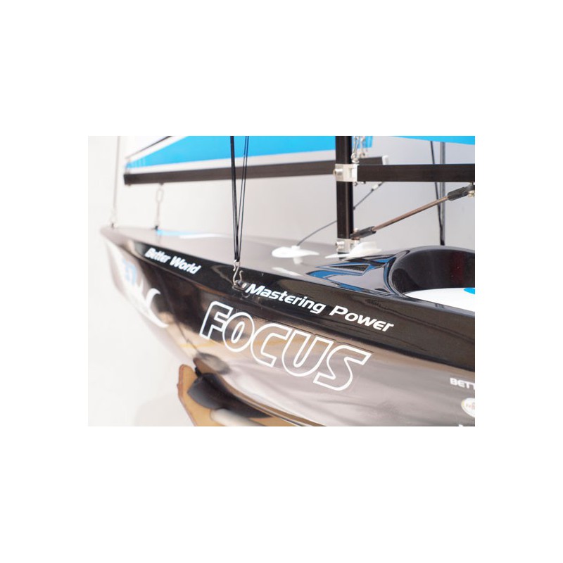 Voilier radiocommandé FOCUS Yacht 1m RTS 2,4GHz Bleu