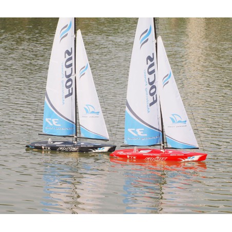 Focus Yacht 1m RTS 2,4GHz Blue Radiocus sailboat | Scientific-MHD