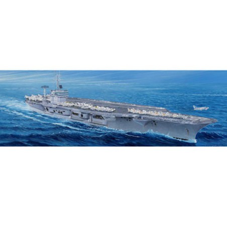 Maquette de Bateau en plastique US NIMITZ CVN-68 1975