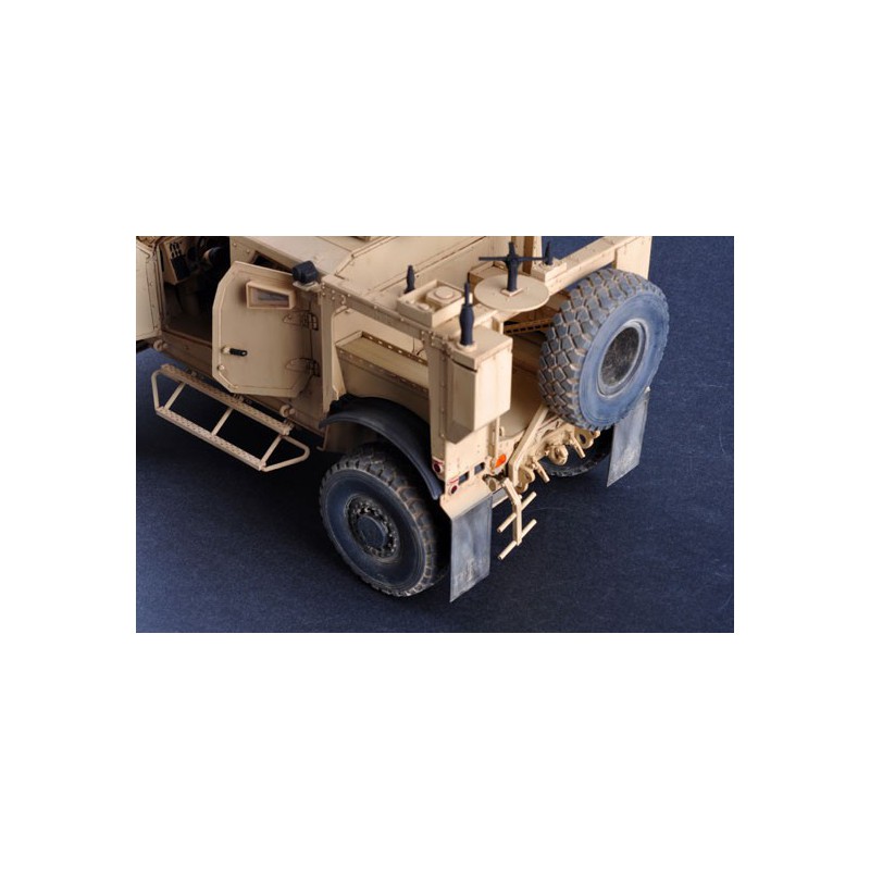 Maquette de Char en plastique US M-ATV MRAP