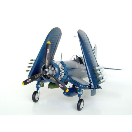 Maquette d'avion en plastique F4U-1D CORSAIR