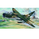 Maquette d'avion en plastique A-7D CORSAIR II