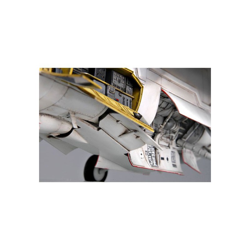 Maquette d'avion en plastique USS A-7E CORSAIR II Maquette d'avion en plastique USS A-7E CORSAIR II