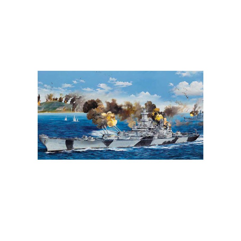 Maquette de Bateau en plastique USS IOWA BB-61