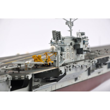 USS Kitty Hawk CV-63 plastic boat model | Scientific-MHD