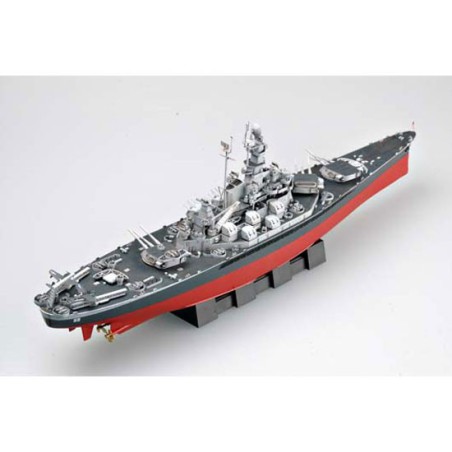 USS Massachusetts BB-59 plastic boat model | Scientific-MHD