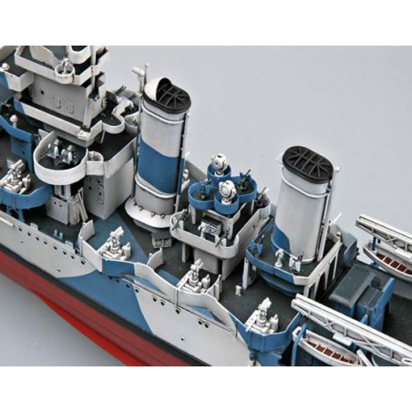 Maquette de Bateau en plastique USS SAN FRANCISCO CA-38