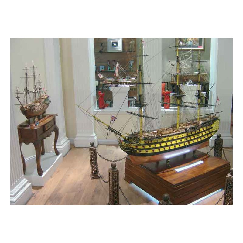 Bateau statique H.M.S. VICTORY MUSEE 1.80 M