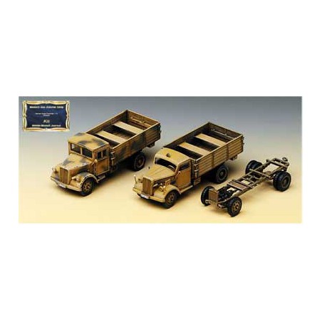 Maquette de Char en plastique WWII German Trucks 1/72