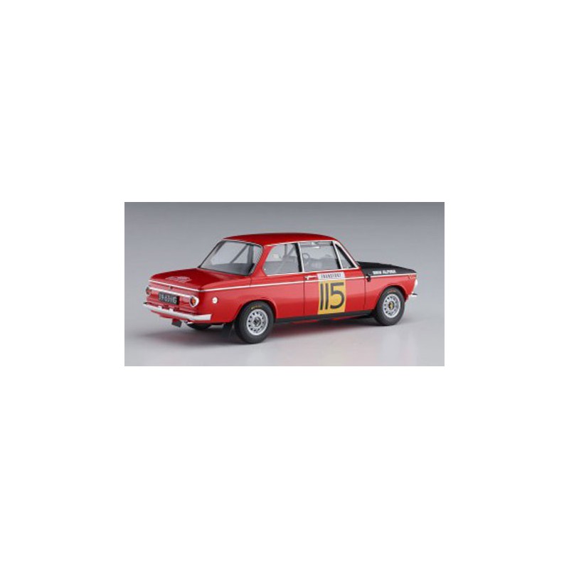 Maquette de voiture en plastique BMW 2002 ti 1/24