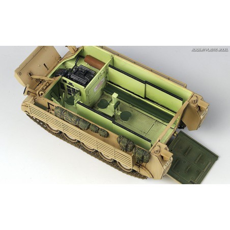 Maquette de Char en plastique M113 IRAQ VER. 1/35