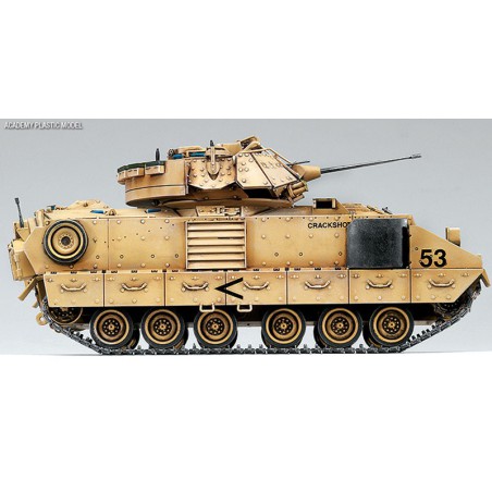 M2A2 Bradly OIF 1/35 plastic tank model | Scientific-MHD