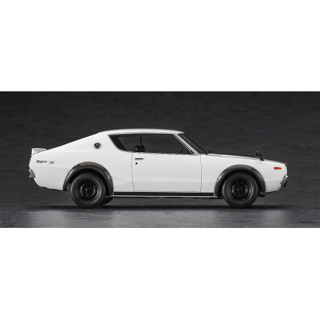 Maquette de voiture en plastique Nissan Skyline 2000GT-R (KPGC110) 1:24 HC49