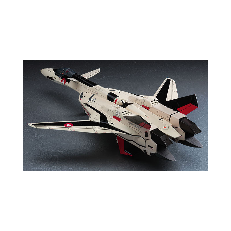 Maquette plastique YF-19 MACROSS PLUS 1:48 MC01