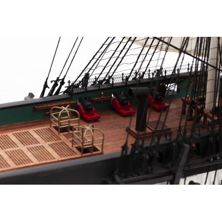 Static boat USS Constitution 1/100 | Scientific-MHD