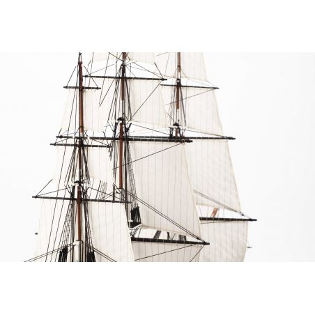 Bateau statique USS CONSTITUTION 1/100