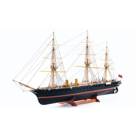 Bateau statique H.M.S. WARRIOR1/100