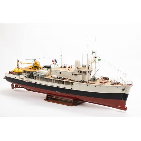 Calypso RC 1/45 2018 Radio -kontrolliertes Elektroboot | Scientific-MHD