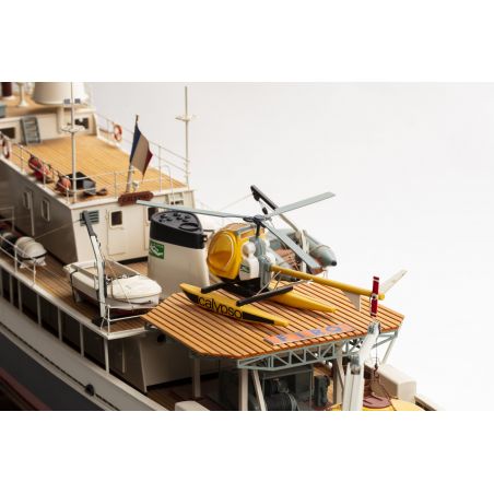 Calypso RC 1/45 2018 radio -controlled electric boat | Scientific-MHD