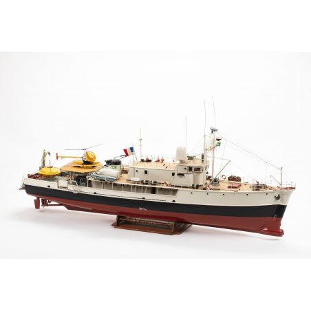 Calypso RC 1/45 2018 radio -controlled electric boat | Scientific-MHD