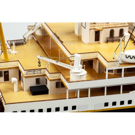 Bateau électrique radiocommandé H.M.S. TITANIC R/C 1/144