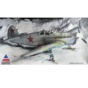 Maquette d'avion en plastique Yakolev Yak-1 ski equipped 1/48