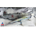 Yakolev Yakolev Yak-1 Ski Plastikmodell 1/48 ausgestattet | Scientific-MHD