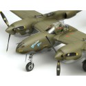 Maquette d'avion en plastique P-38F LIGHTING GLACIER GIRL 1/48