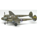 Maquette d'avion en plastique P-38F LIGHTING GLACIER GIRL 1/48