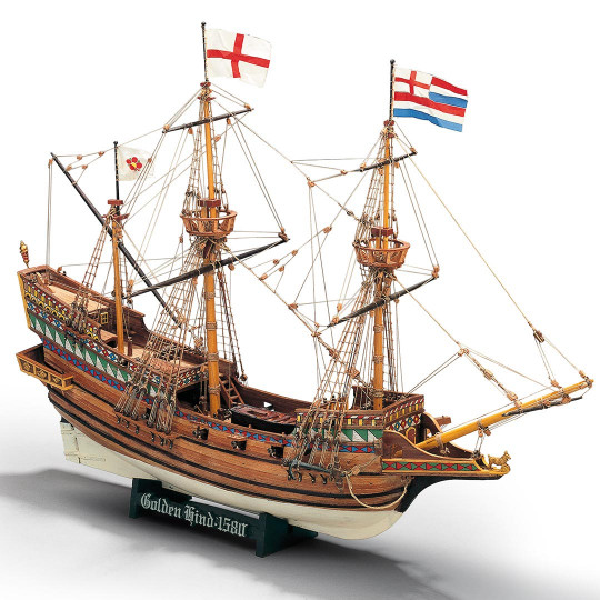 Bateau statique Golden Hind