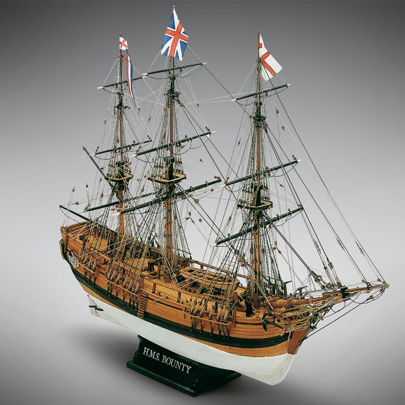 Maquette bateau en bois : HMS Bounty