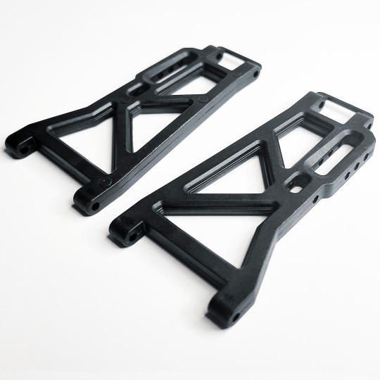 Pièce pour voiture electrique tous chemin 1/10 Triangle arrière inférieur 1paire Pièce pour voiture...