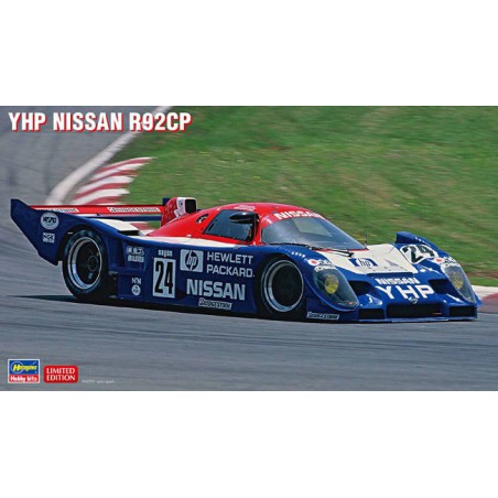 Maquette de voiture en plastique YHP NISSAN R92CP 1/24