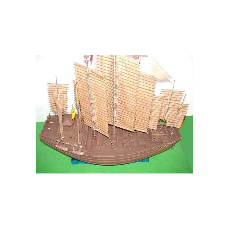 Maquette de Bateau en plastique Jonque Chinoise 1/72