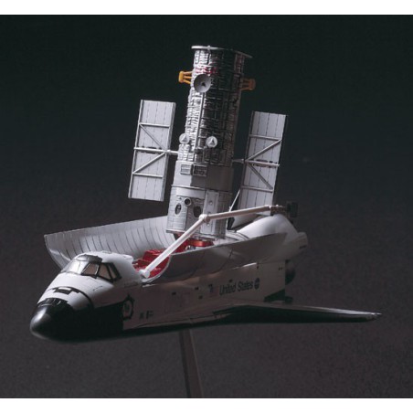 Maquette d'avion en plastique NASA SPACECRAFT 1/200