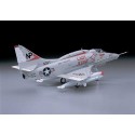 Maquette d'avion en plastique A-4E SKYHAWK (ST13) 1/32