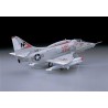 A-4E Skyhawk plastic plane model (ST13) 1/32 | Scientific-MHD