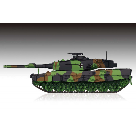 Maquette plastique de char Allemand Leopard 2A4 MBT 1:72 Maquette plastique de char...