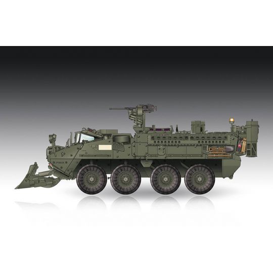 Maquette plastique de camion blindé M1132 avec lame de déminage 1:72 Maquette plastique de camion blindé M1132 avec lame de déminage 1:72