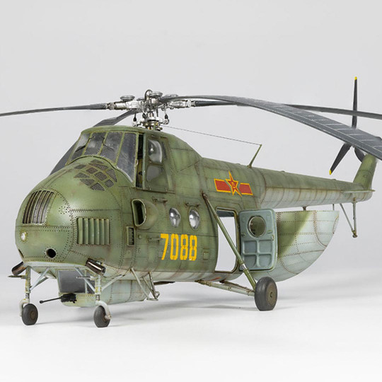 Maquette d’hélicoptère en...