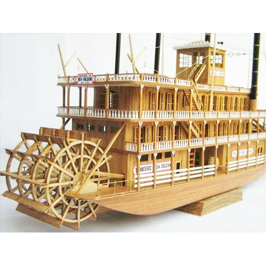 Bateau statique USS MISSISSIPPI 1870 1:100 Bateau statique USS...