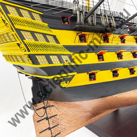 Maquette du bateau en bois HMS Victory !!