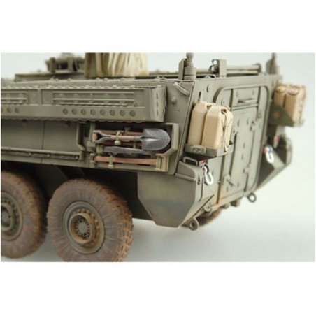 Maquette de Char en plastique M1134 STRYKER