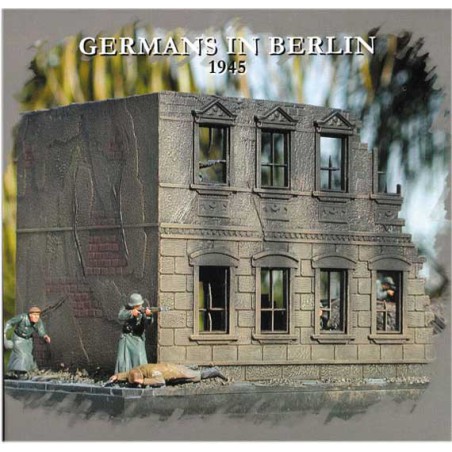 German figurine in Berlin 1945 1/72 | Scientific-MHD