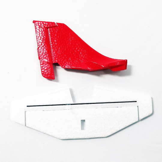 Pièce pour avion EMPENNAGE...