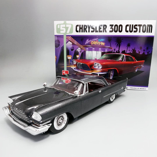 Maquette de voiture en...