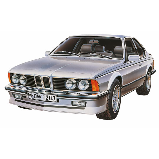 Plastikmodell des Autos BMW M635CSI 1:24 Plastikmodell des Autos BMW...