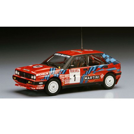 Maquette de voiture en plastique Delta 1989 San Remo 1/24